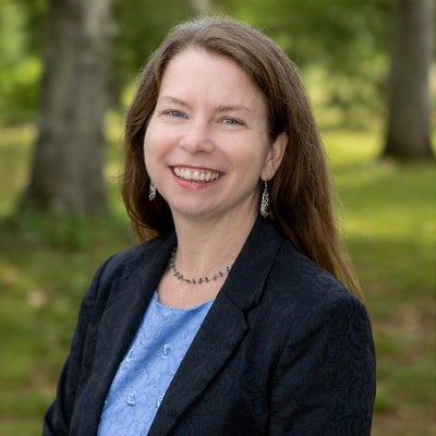 Headshot of Betsy Chester