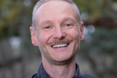 Dr. Thomas Stephan Juzek